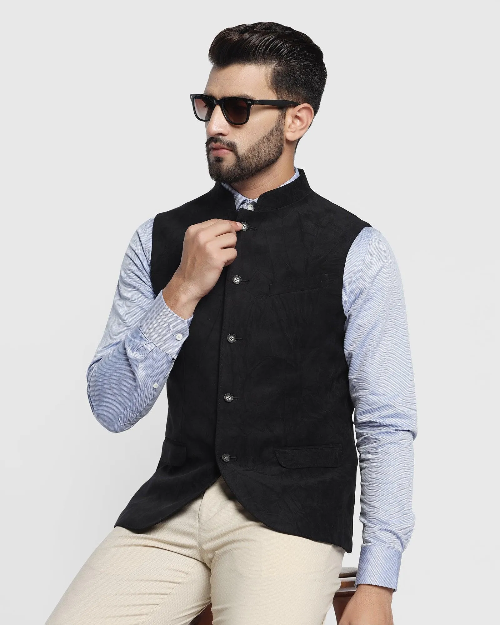 Bandhgala Casual Jet Black Textured Waistcoat - Vasteras