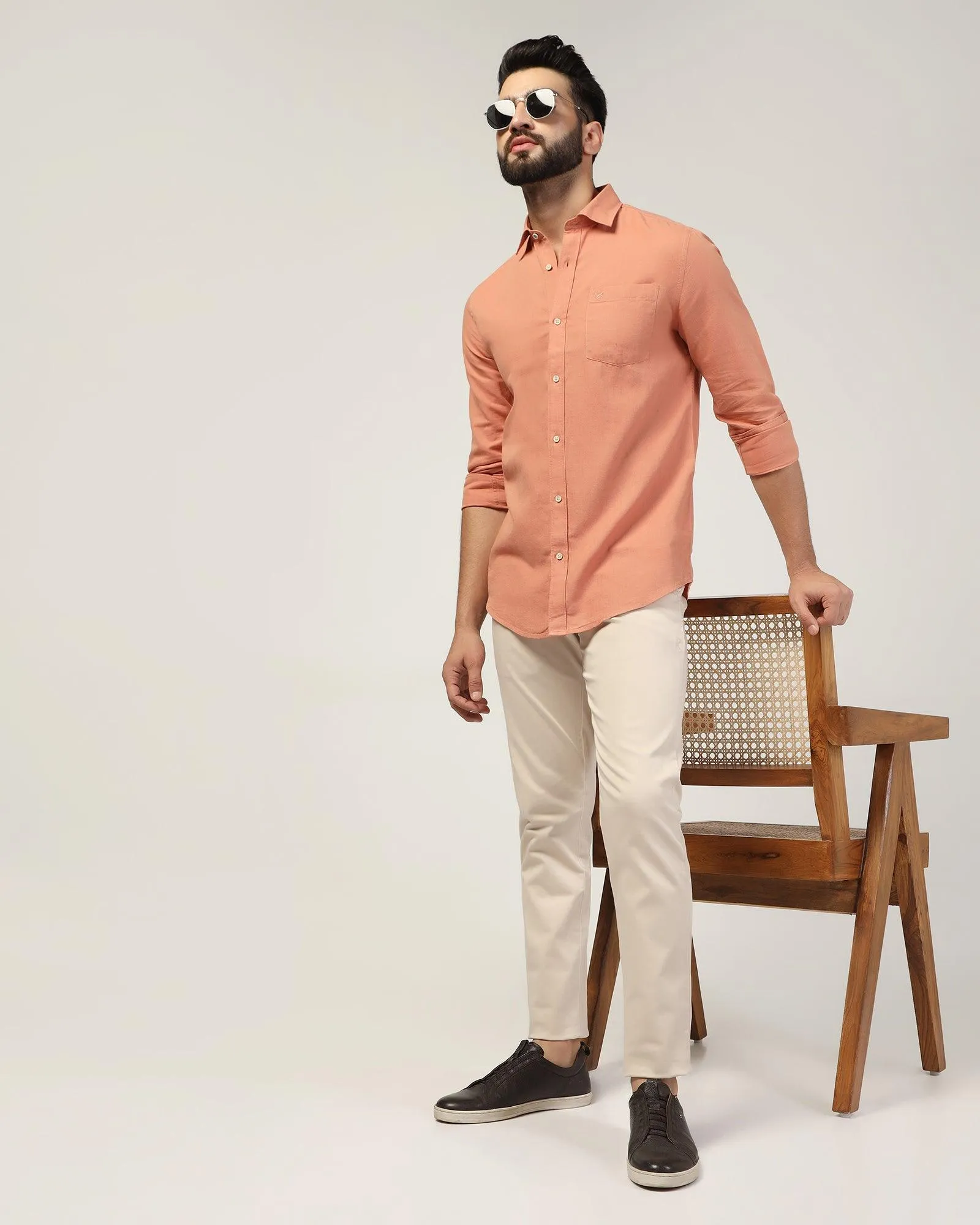 Casual Peach Solid Shirt - Lang