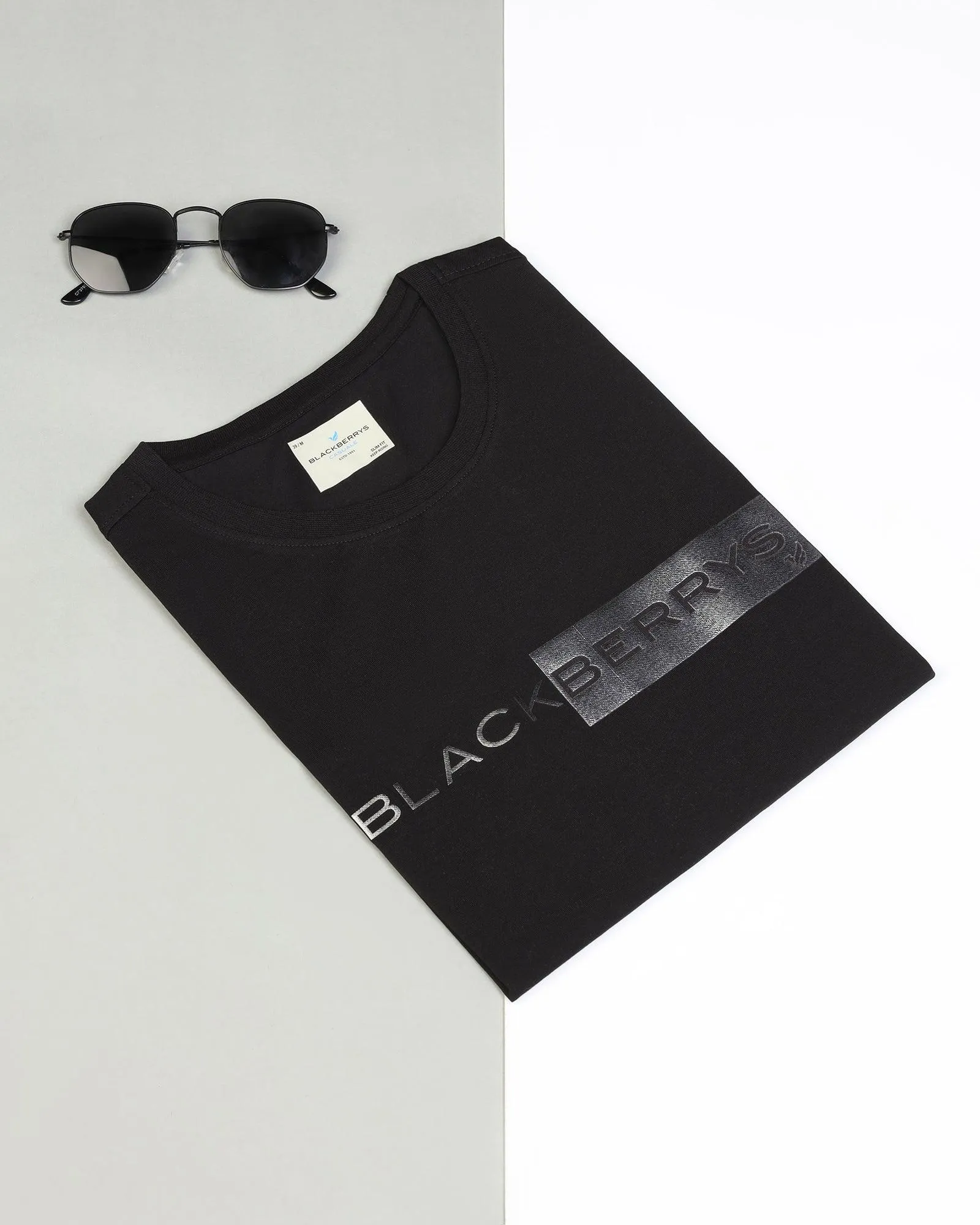 Crew Neck Black Solid T-Shirt - Salsa