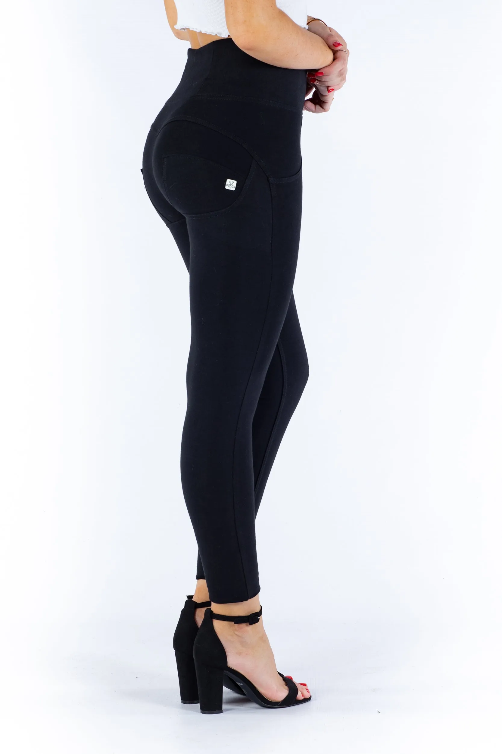 High waist Butt lifting Shaping pants - Black