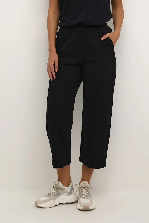 KAFFE Naya Culotte Pants in Black Deep