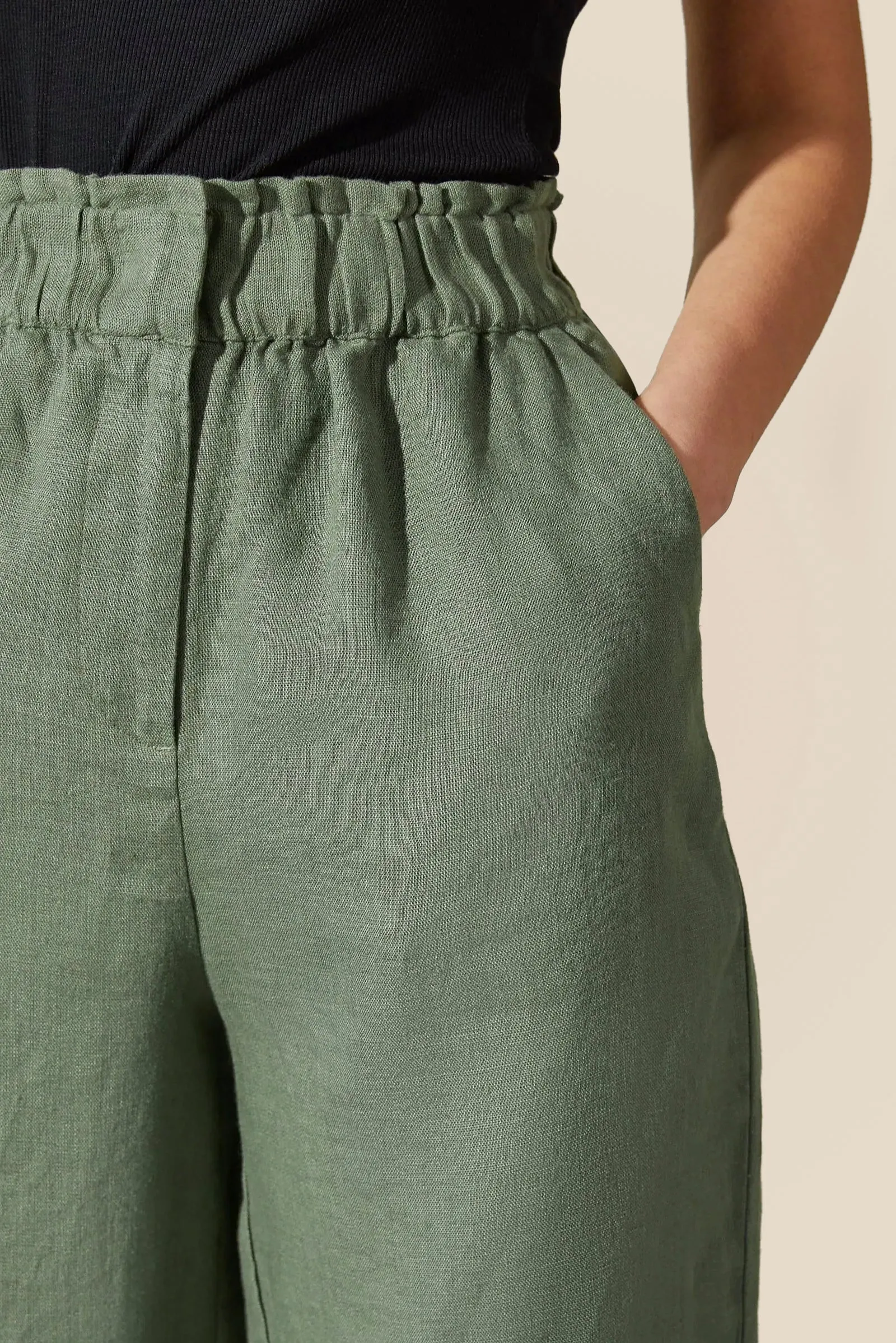 Linen Ruffle Trousers