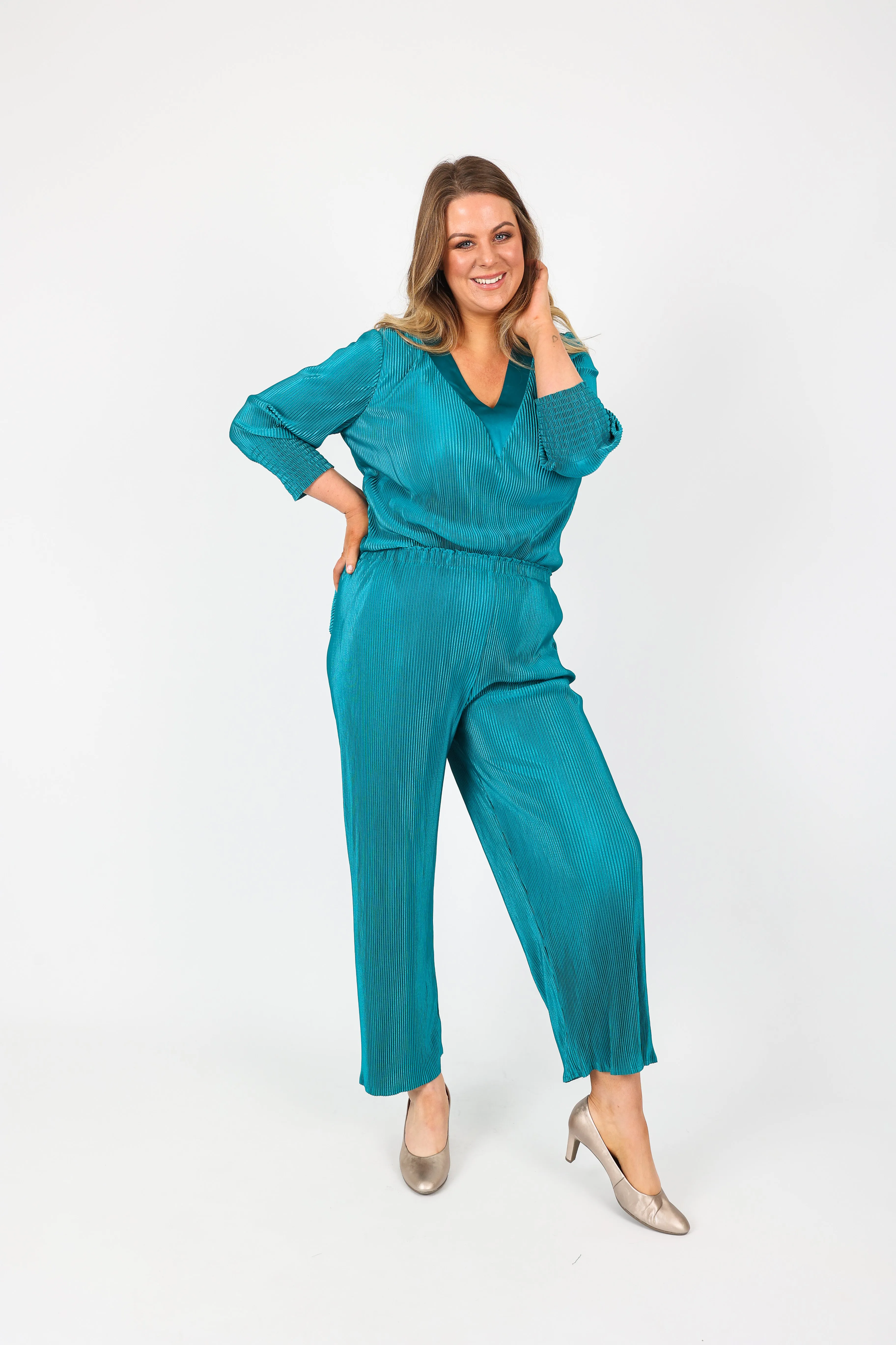 Mellomi Tina Plisse Trousers in Teal