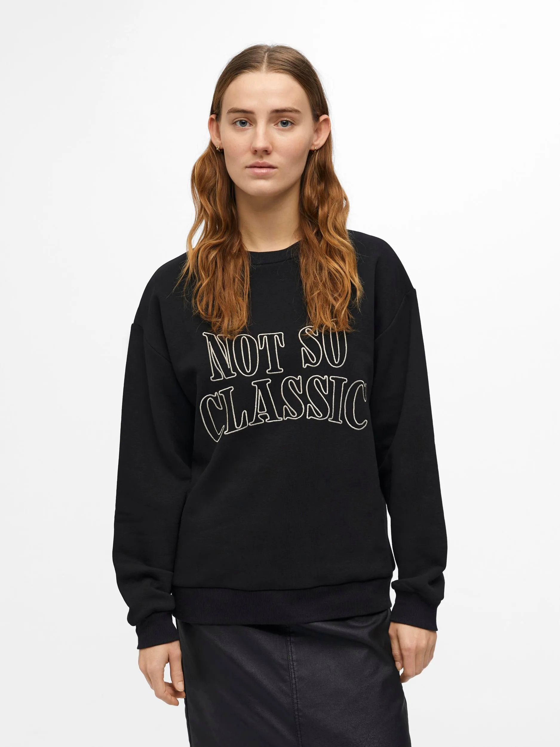 MORA OVERSIZE SWEATSHIRT (BLACK)