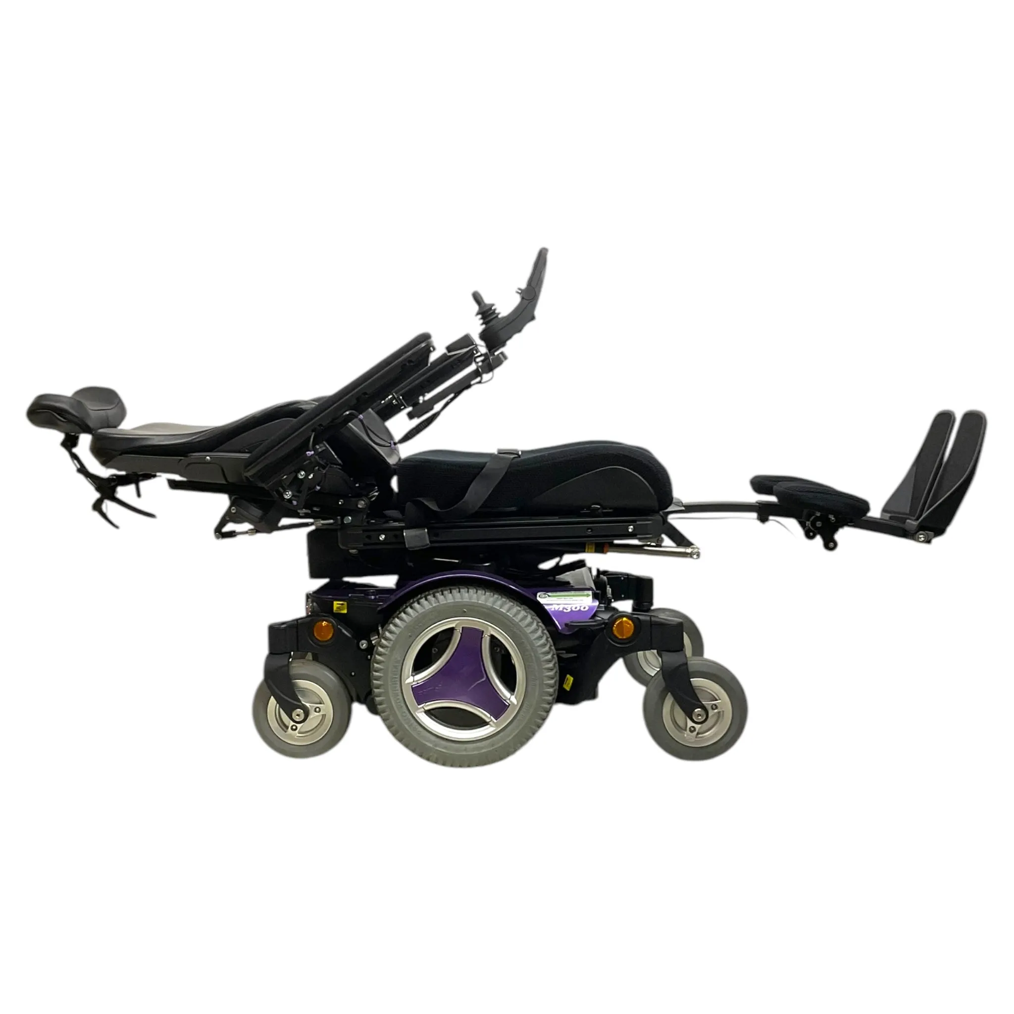 Permobil M300 Power Wheelchair | 18 x 19 inch Seat | Seat Elevate | Only 31 Miles!