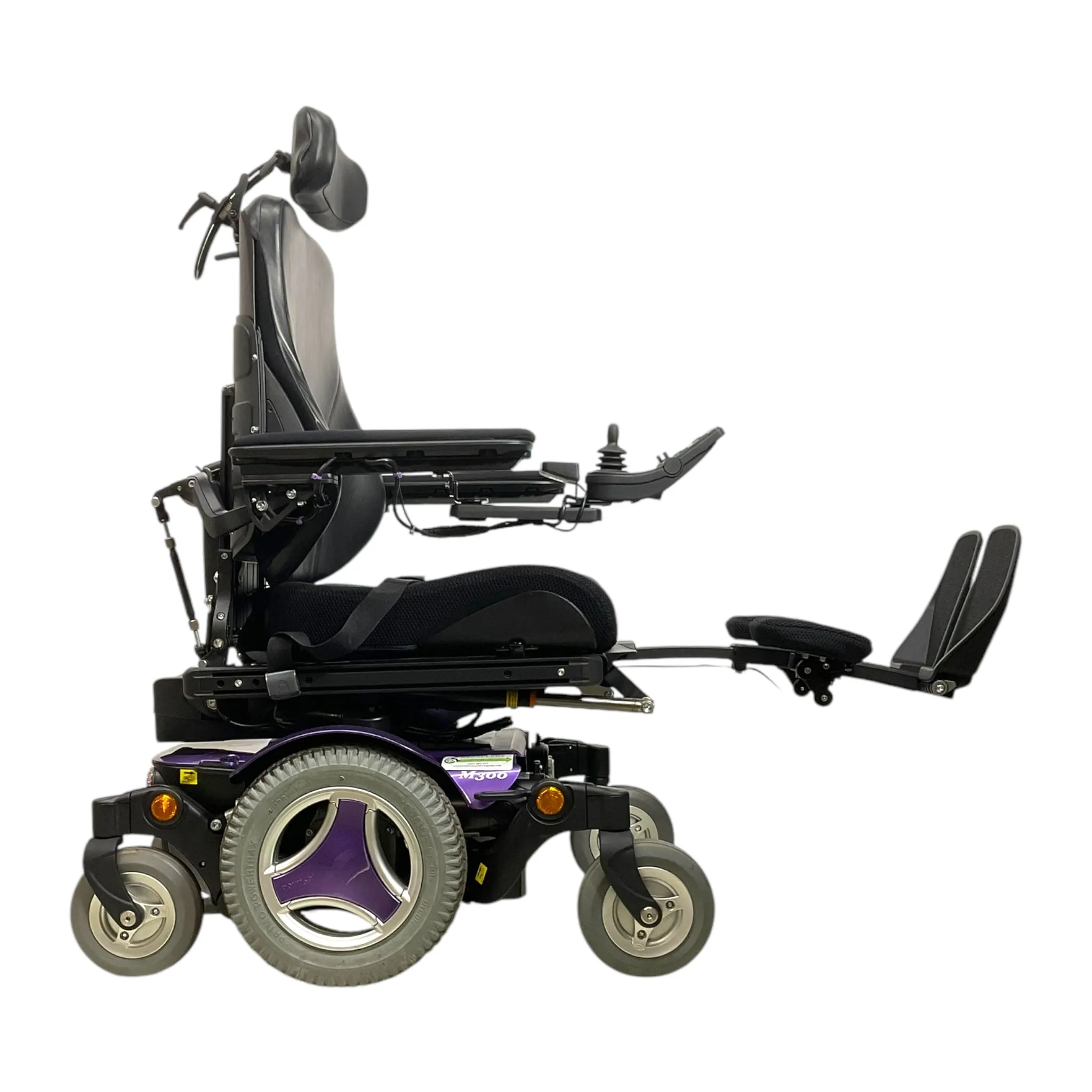 Permobil M300 Power Wheelchair | 18 x 19 inch Seat | Seat Elevate | Only 31 Miles!