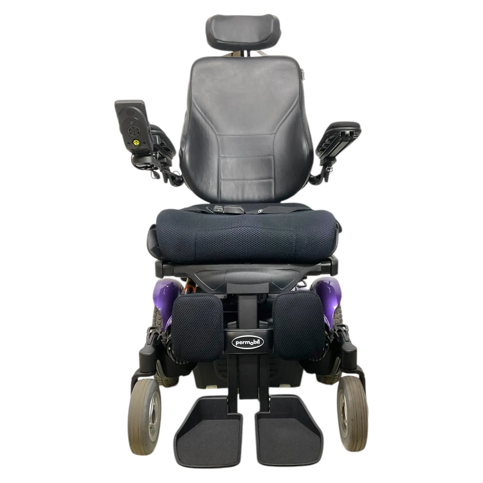 Permobil M300 Power Wheelchair | 18 x 19 inch Seat | Seat Elevate | Only 31 Miles!