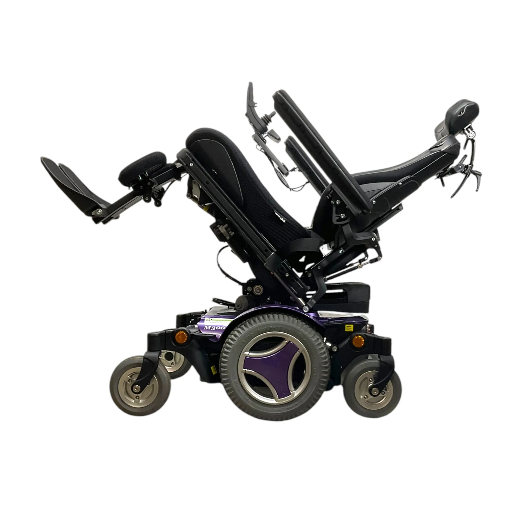 Permobil M300 Power Wheelchair | 18 x 19 inch Seat | Seat Elevate | Only 31 Miles!