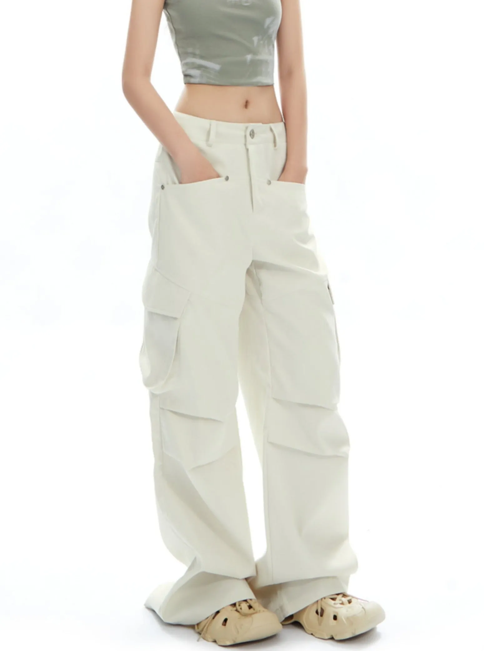 Pinch Pleats Wide-Leg Pants