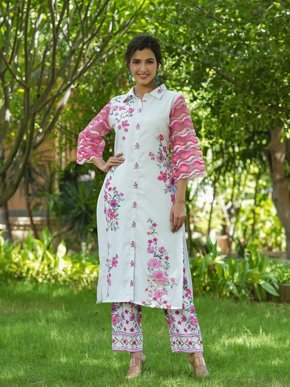 Pink Floral Printed Kurta With Trousers Co-Ords