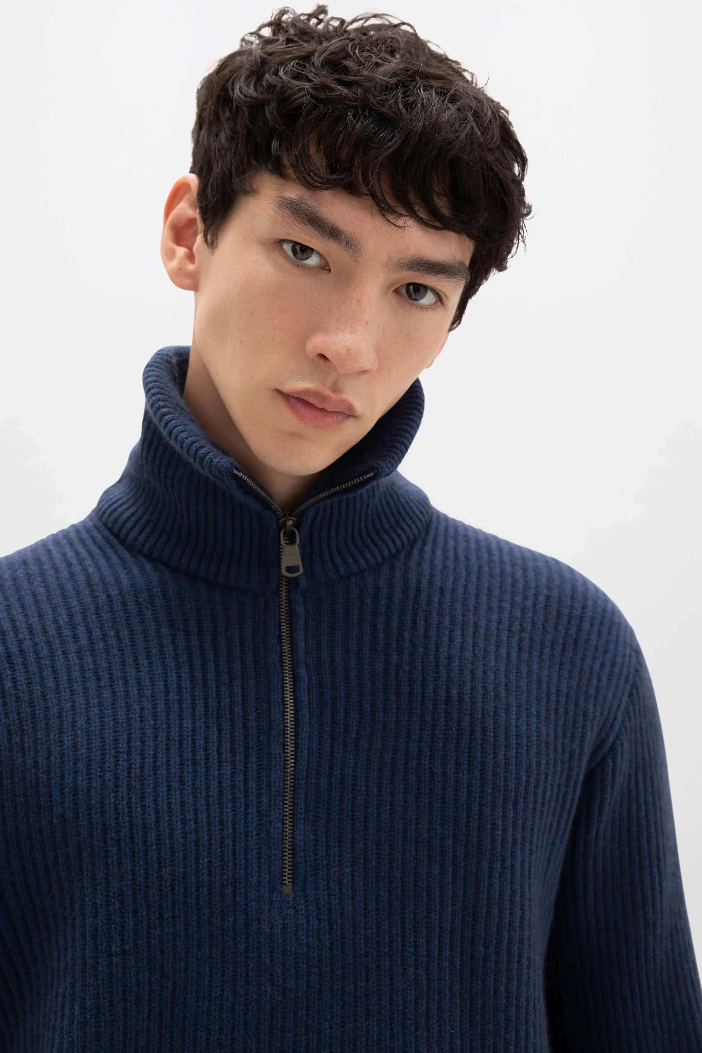 Ribbed Cashmere Zip Neck