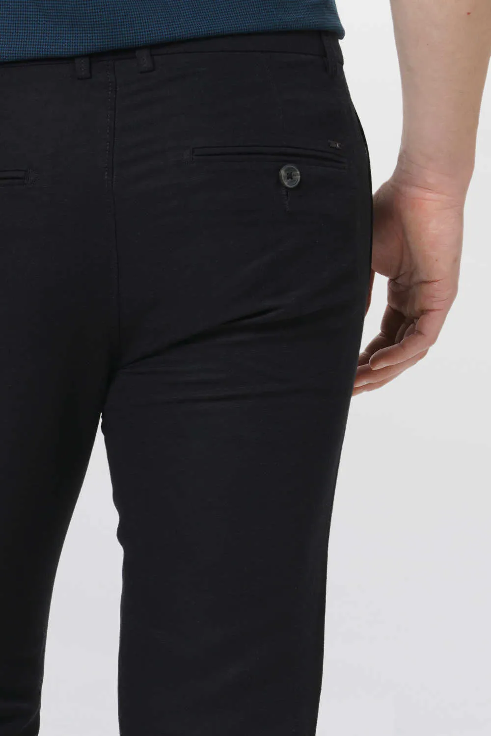 Tapered Fit Trouser