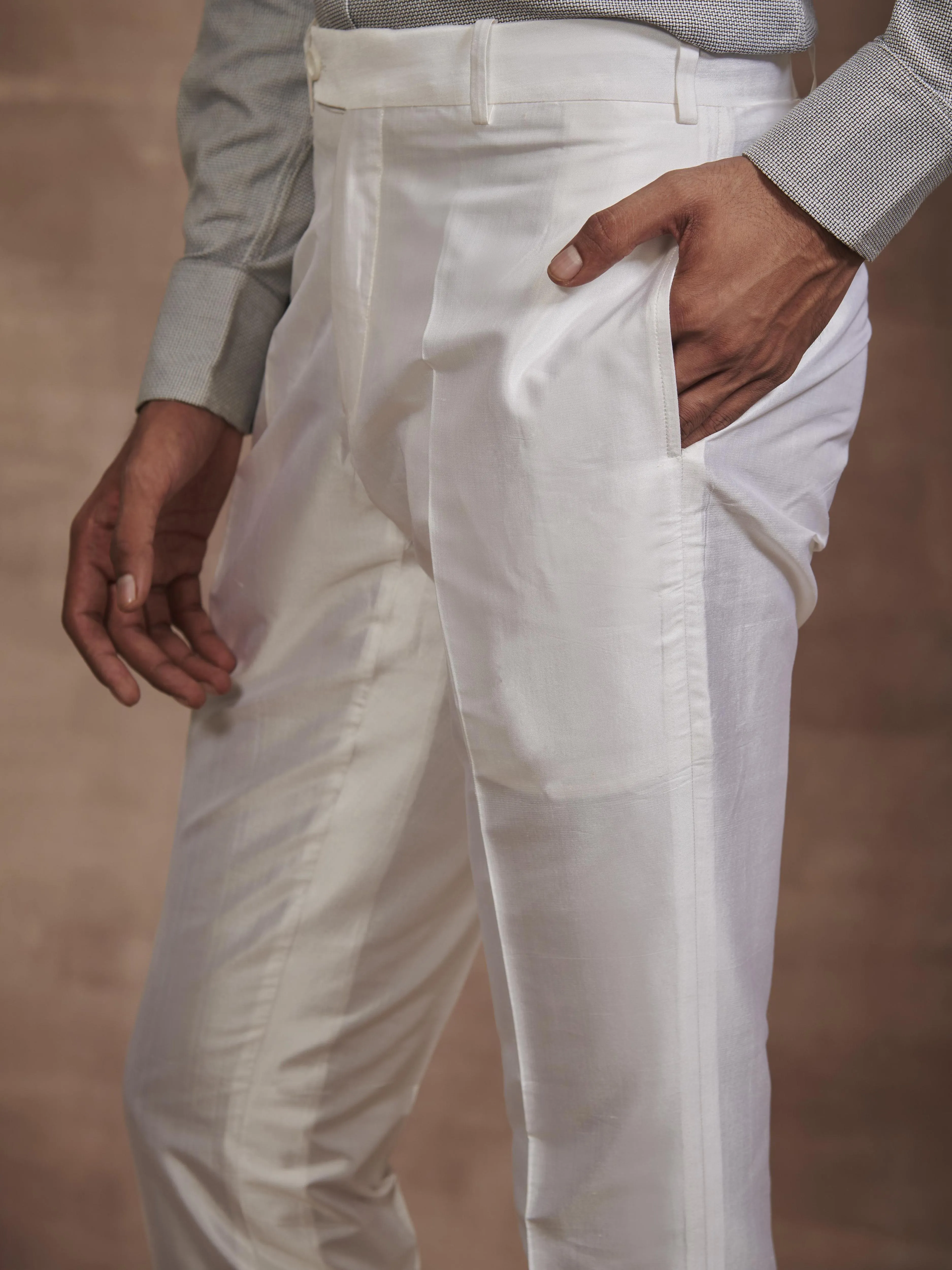 THE SILK TAPERED TROUSER