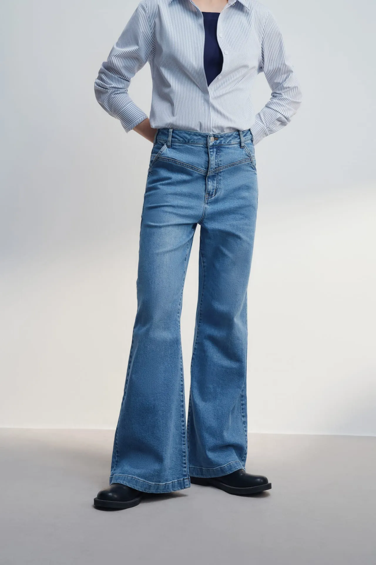 Wide Leg Jeans