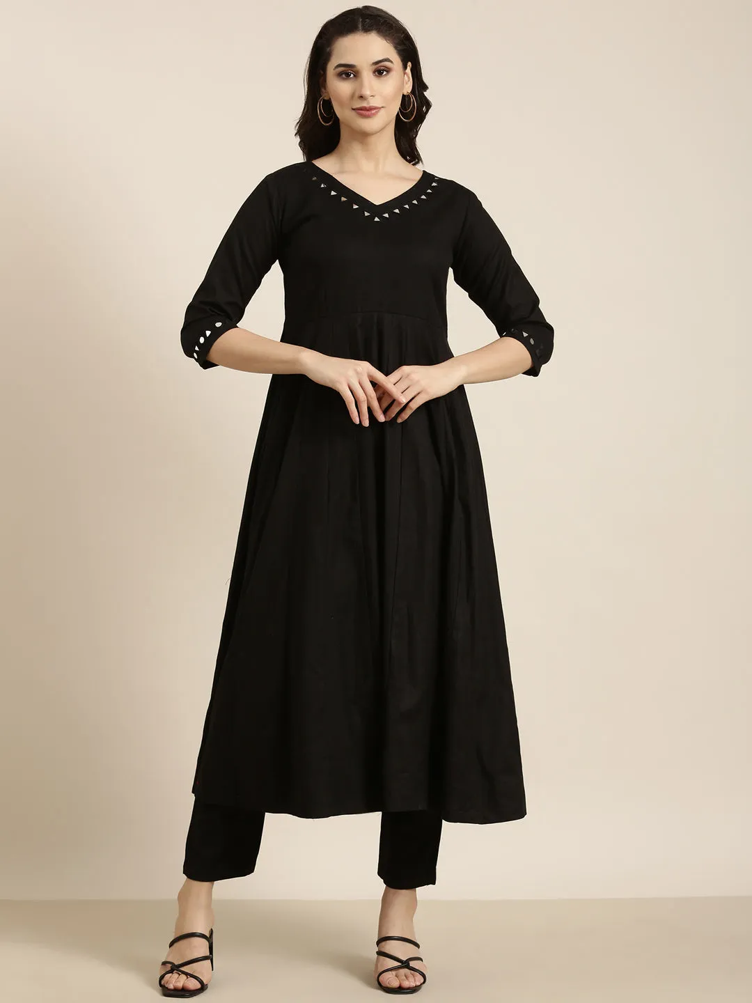 Women Anarkali Black Solid Kurta and Trousers Set