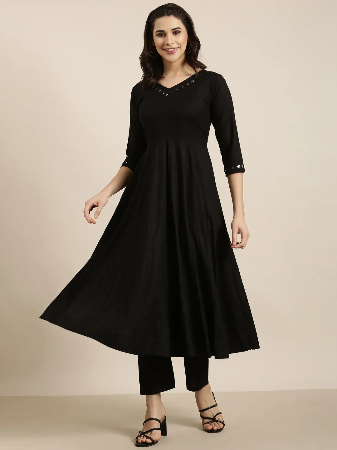 Women Anarkali Black Solid Kurta and Trousers Set